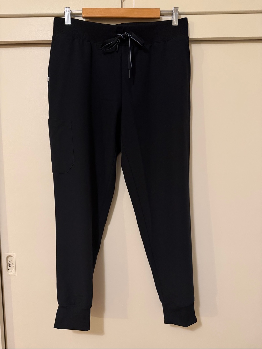 JAANUU Women's Black Jogger Scrub Pants